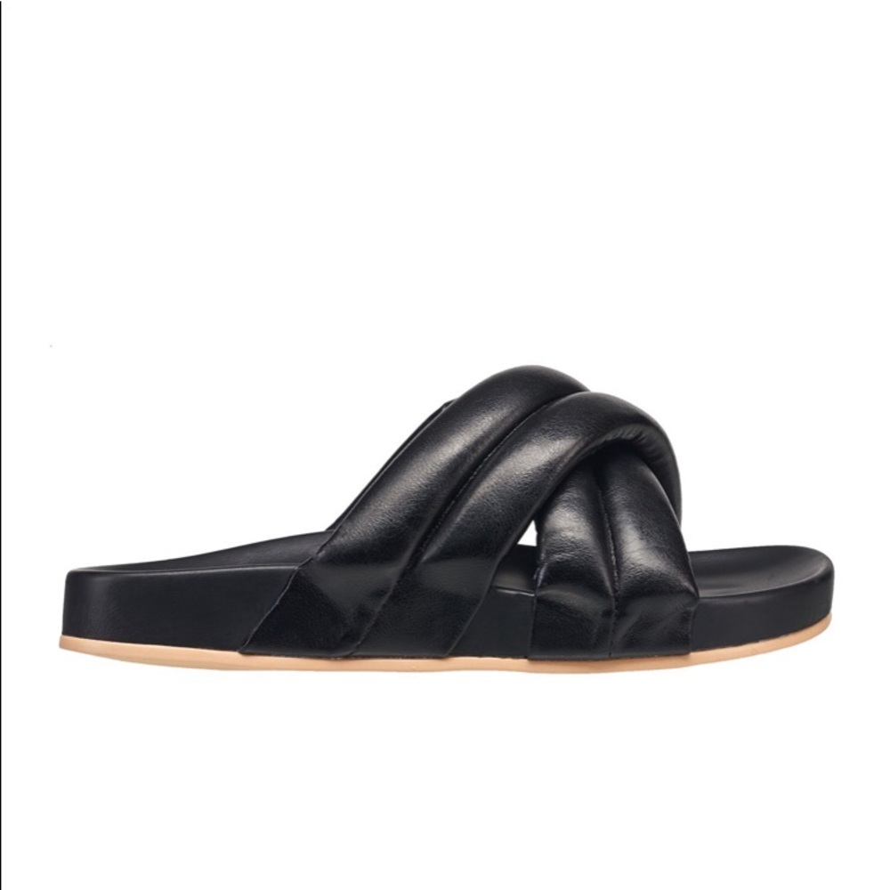 French Connection Hayden Cross Cross footbed slide